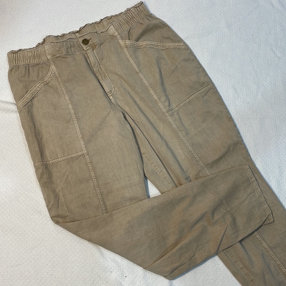 Old Navy Lightweight Khaki Pants XL